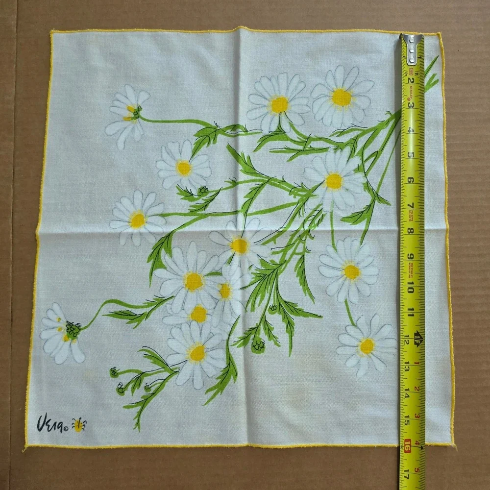 Vintage Vera Neumann Daisy Napkins Set of 8 Yellow White Floral MCM Signed